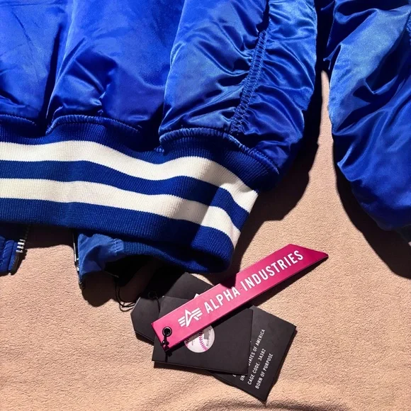 NWT Alpha Industries x New Era Brooklyn Dodgers bomber jacket - Picture 11 of 13